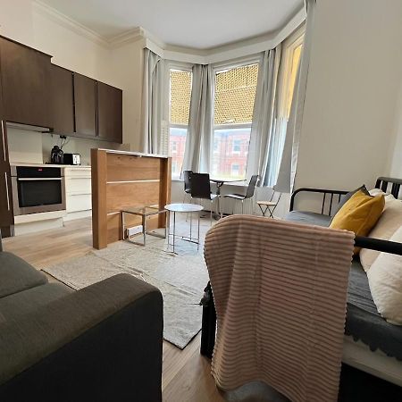 Nice Studio Shepherd'S Bush London Near Everything Esterno foto